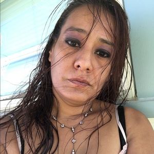 Meet your Posher, Viola